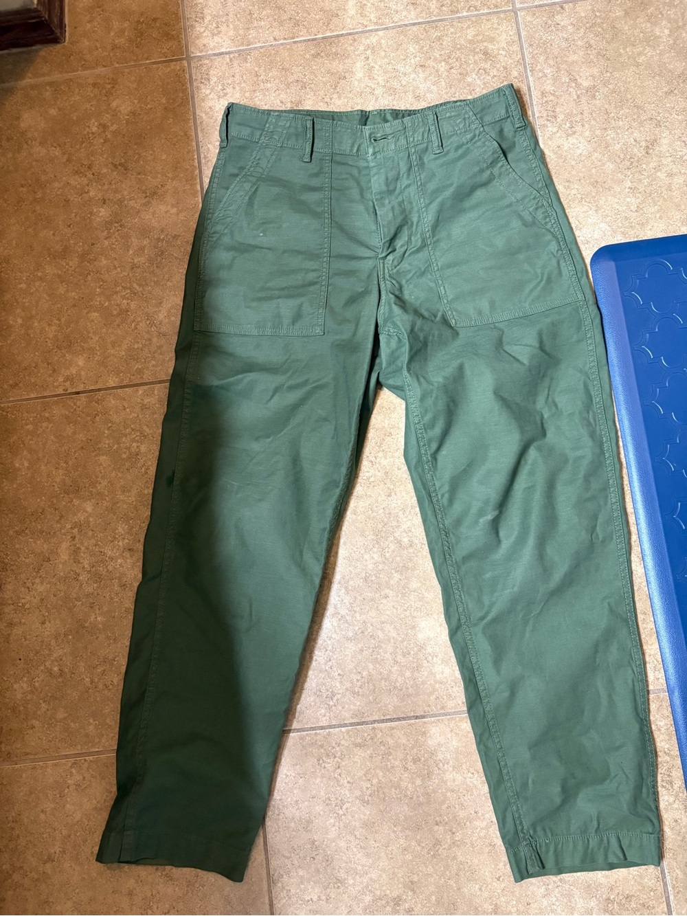 Uniqlo fatigue pants